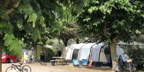camping les baleines 1